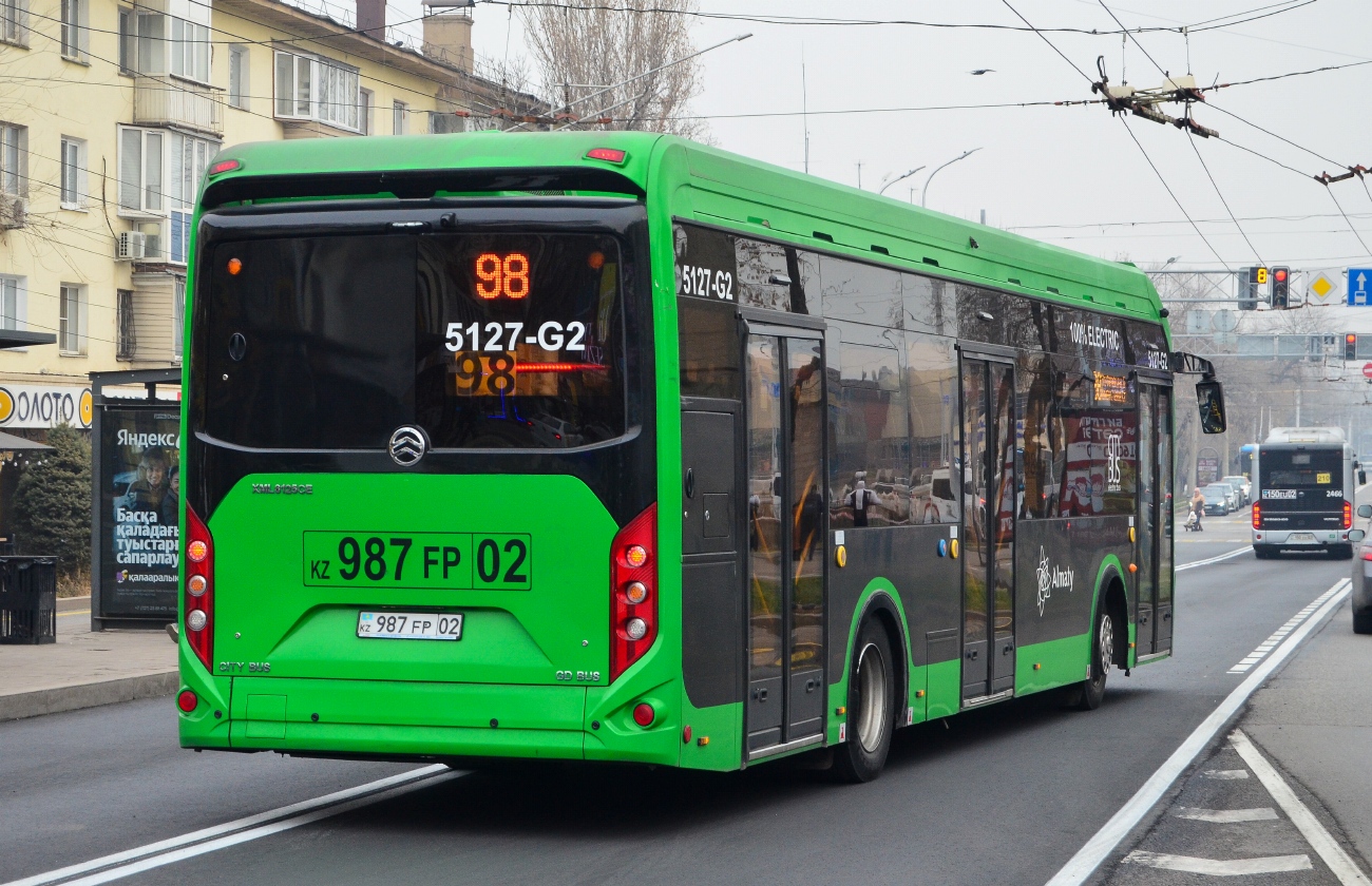 Almaty, Golden Dragon XML6125CE (Hyundai Trans Auto) # 5127-G2