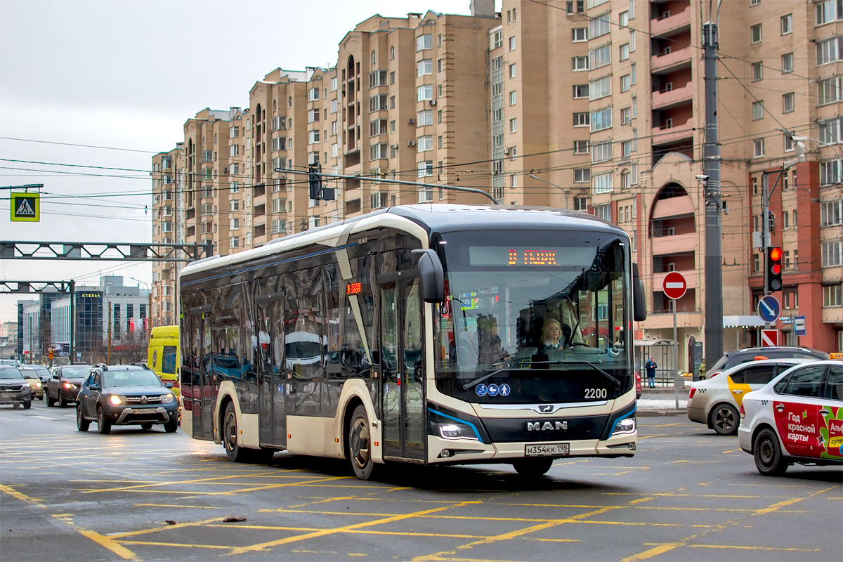 Saint Petersburg, MAN 12C Lion's City 12 E NL367 # 2200