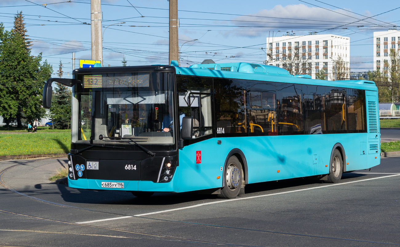 Saint Petersburg, LiAZ-5292.65 # 6814