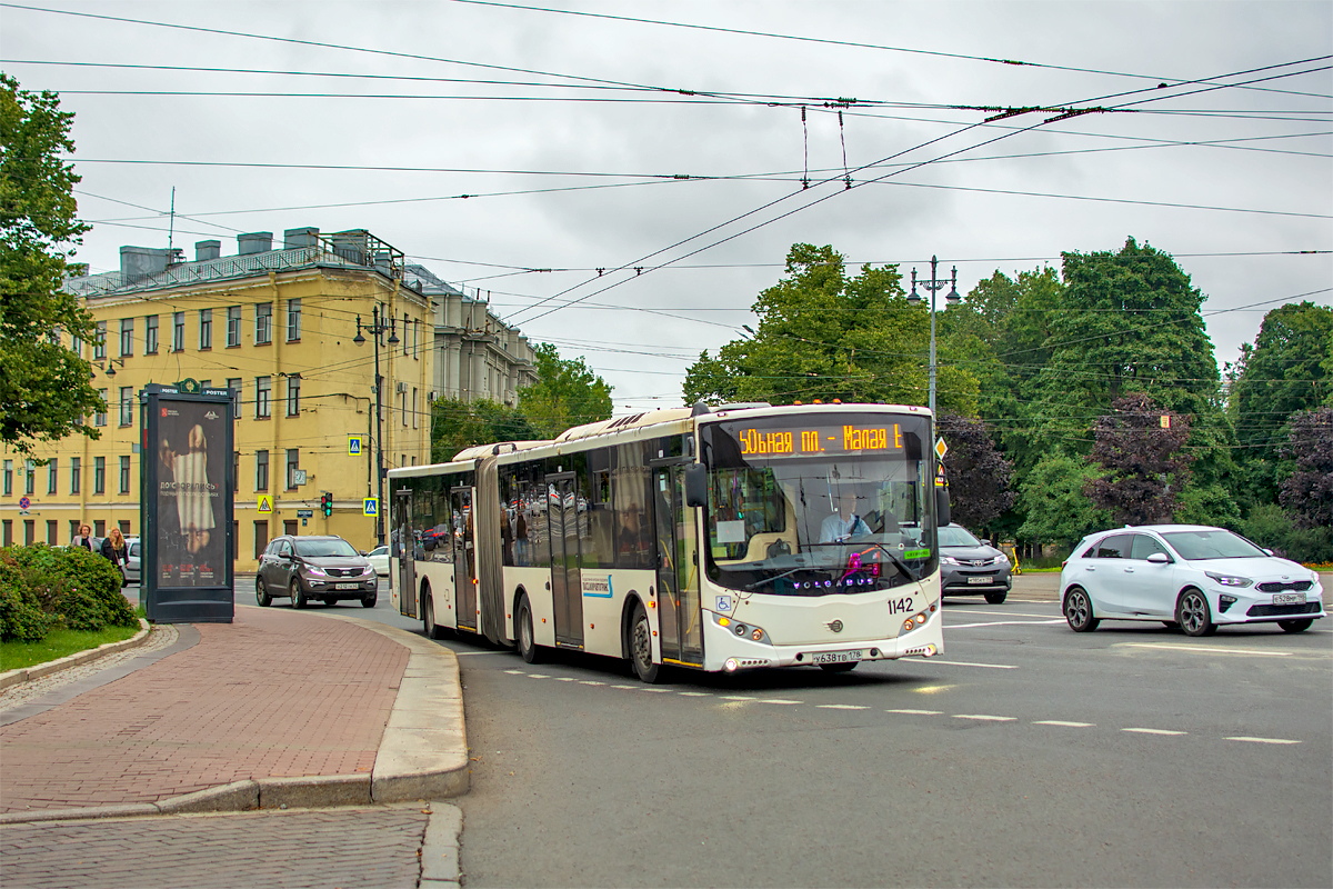 Saint Petersburg, Volgabus-6271.05 # 1142