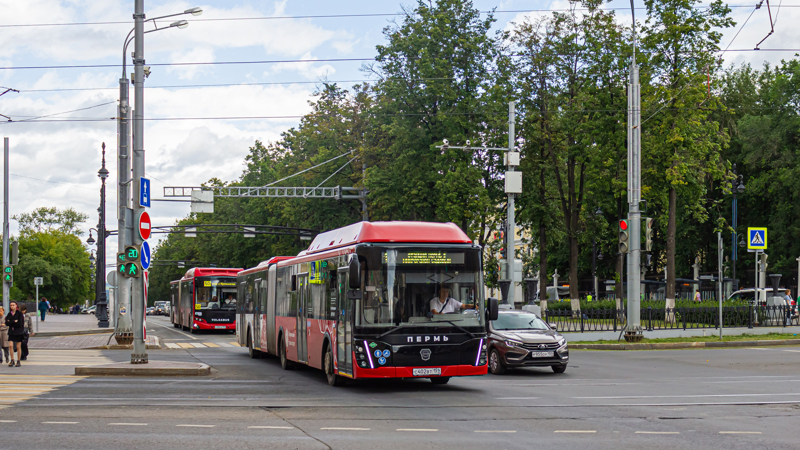 Perm, LiAZ-6213.67 # С 402 ВТ 159