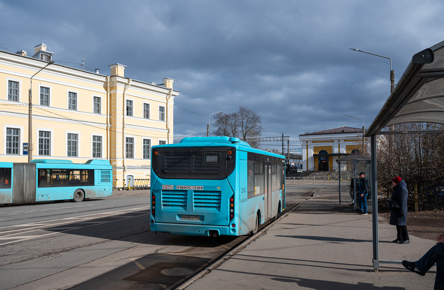 Saint Petersburg, Volgabus-4298.G4 (LNG) # 6897