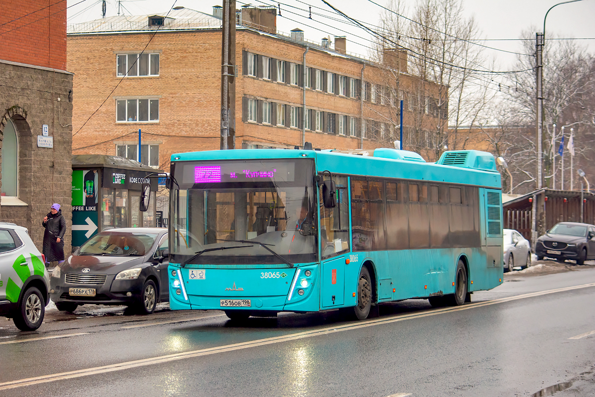 Saint Petersburg, MAZ-203.945 # 38065