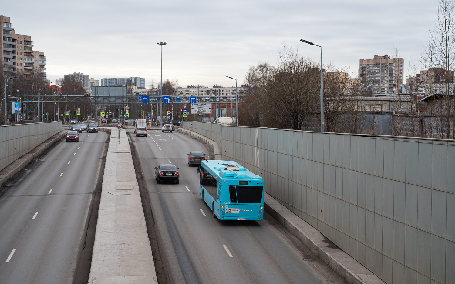 Saint Petersburg, MAZ-203.947 # 38370