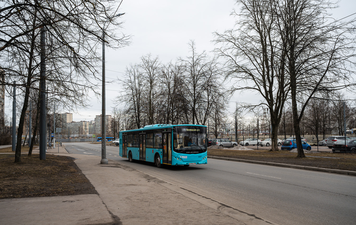 Saint Petersburg, Volgabus-5270.G2 (LNG) # 6437