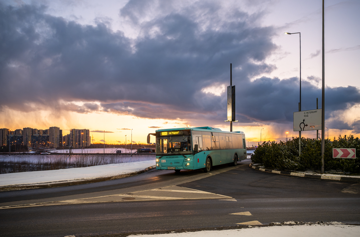 Saint Petersburg, LiAZ-5292.67 (LNG) # 31004