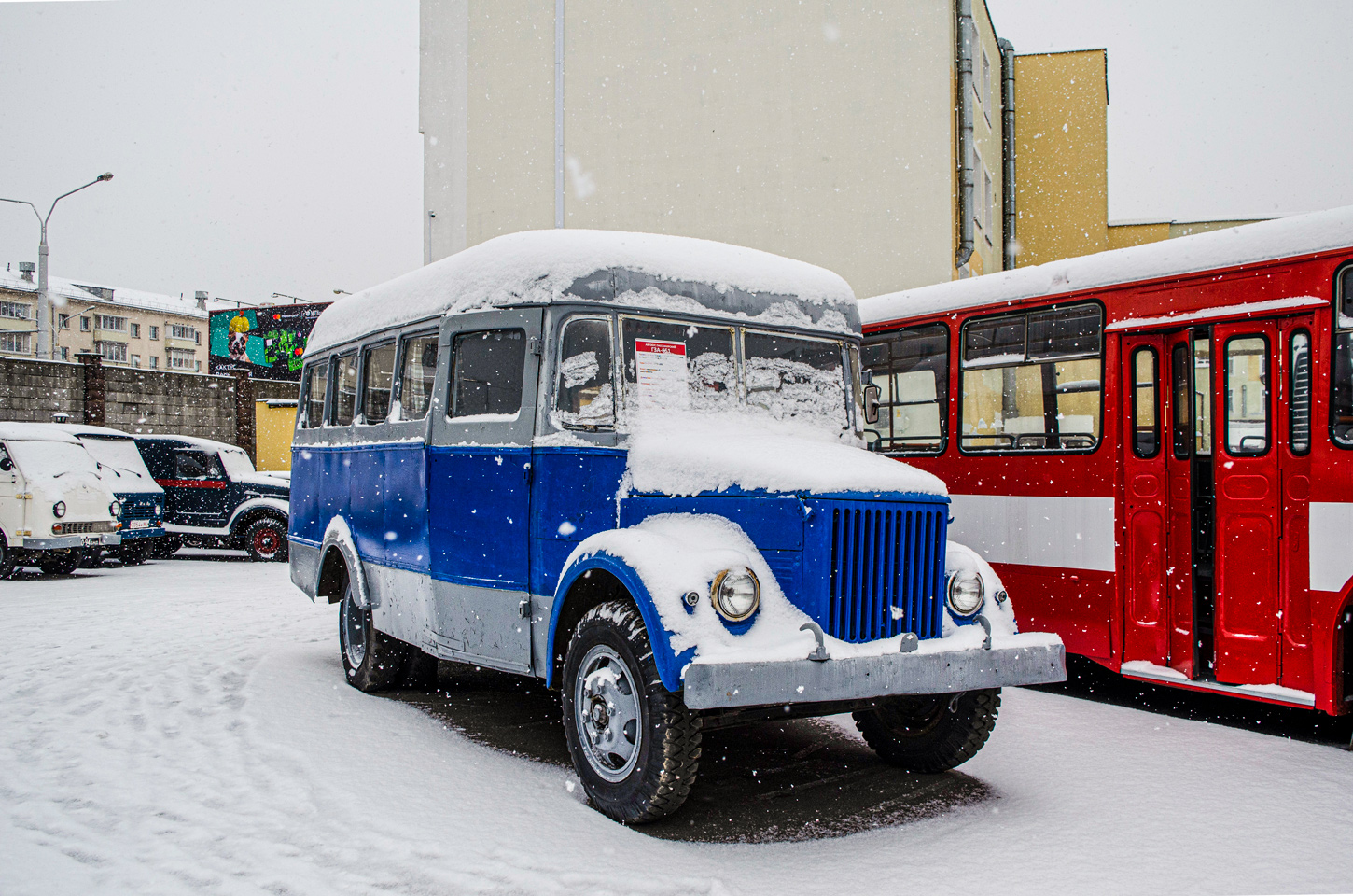 Minsk, GZA-651 # 7Б/Н-04