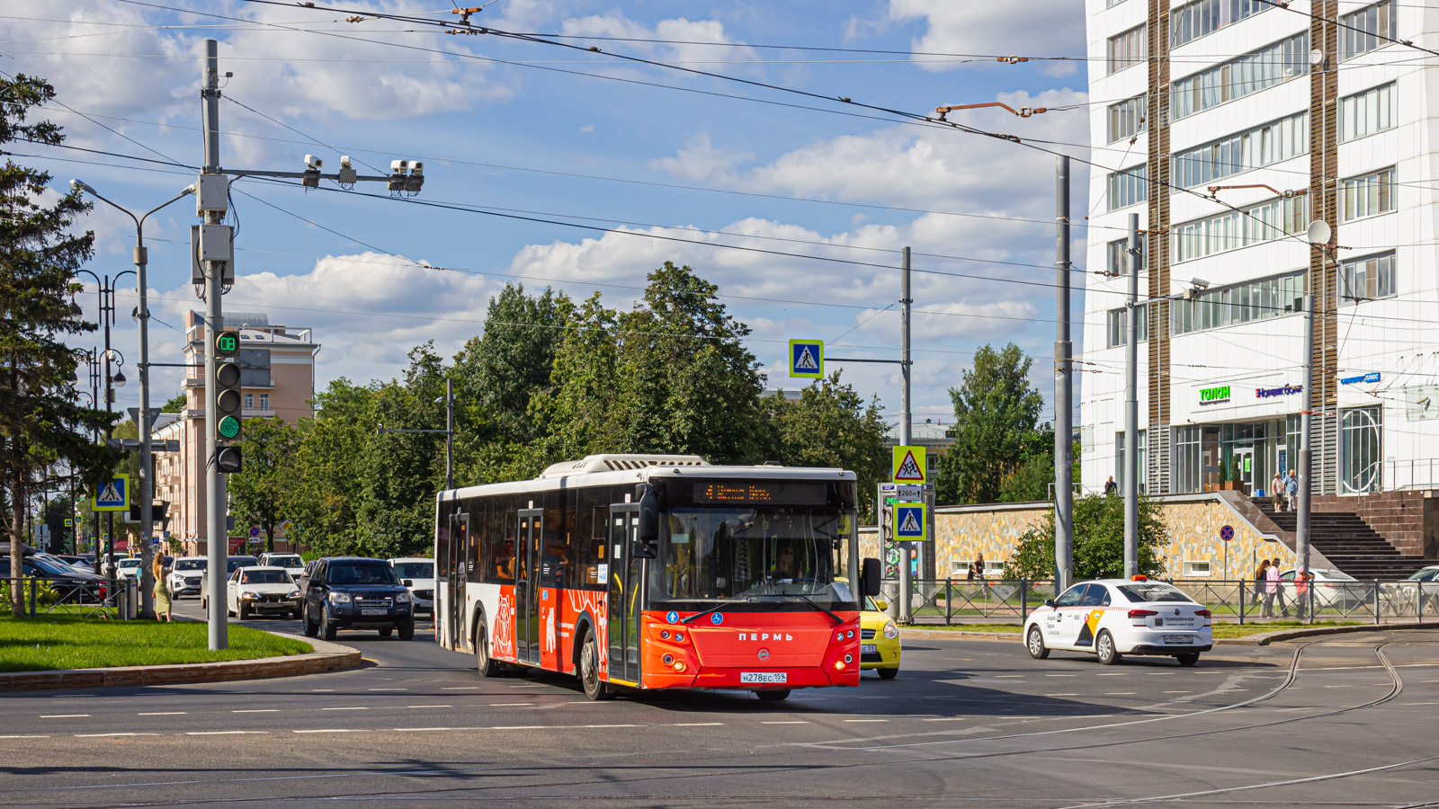 Perm, LiAZ-5292.65 # Н 278 ЕС 159