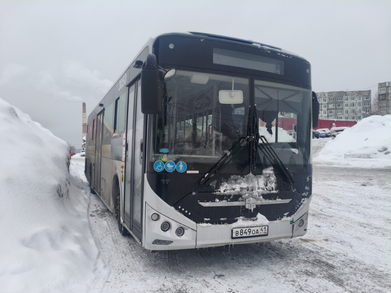Petropavlovsk-Kamchatsky, Zhongtong LCK6105HG # 3050