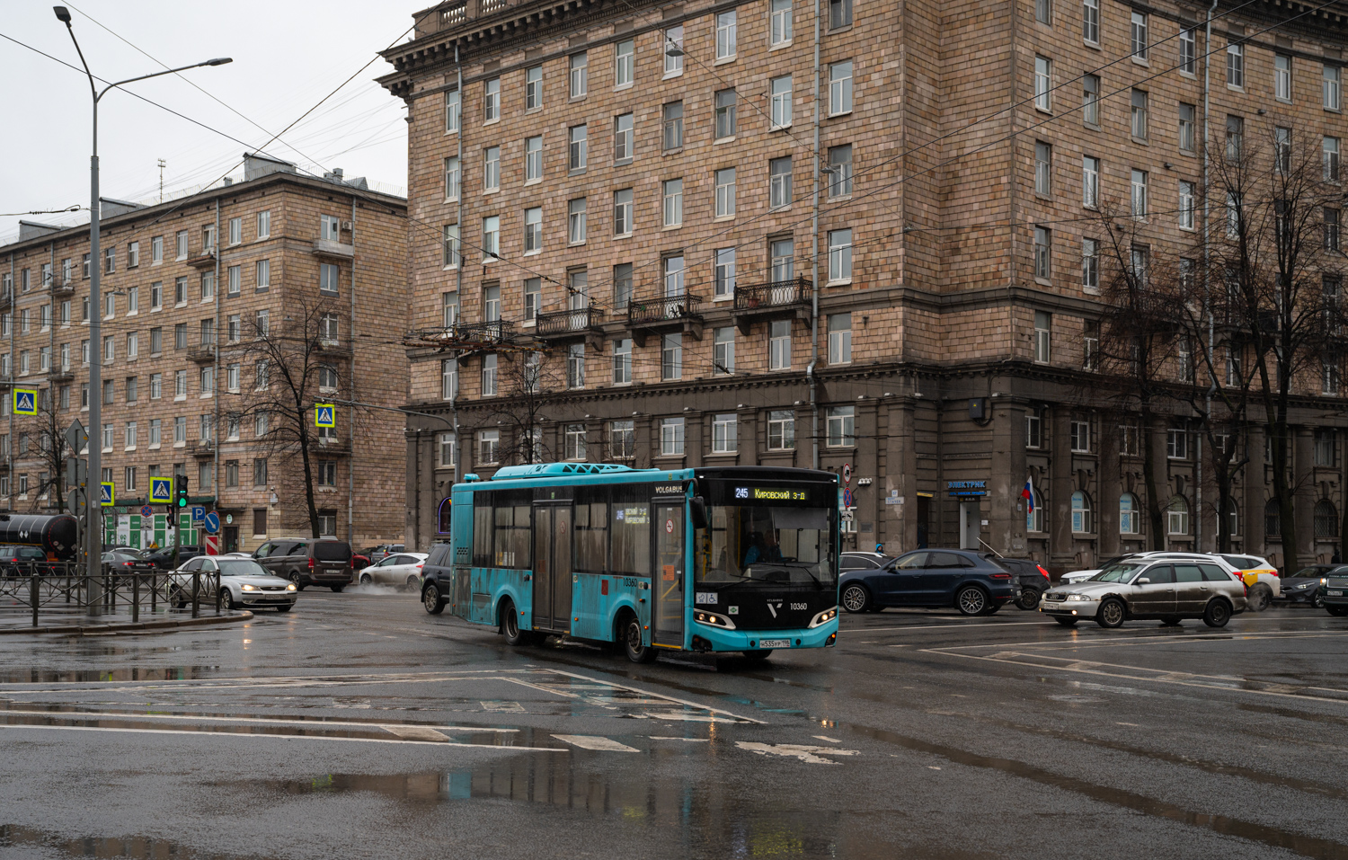 Saint Petersburg, Volgabus-4298.G4 (LNG) # 10360