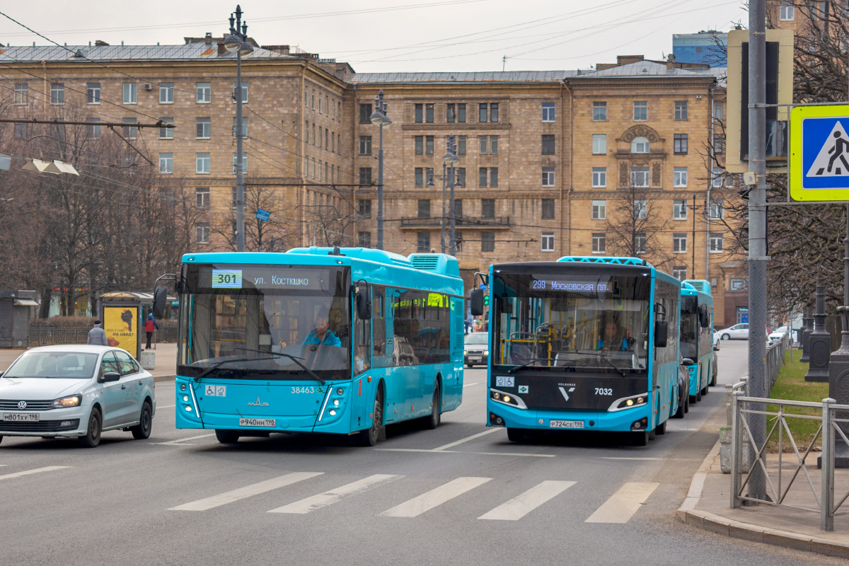 Saint Petersburg, MAZ-203.947 # 38463; Saint Petersburg, Volgabus-4298.G4 (LNG) # 7032