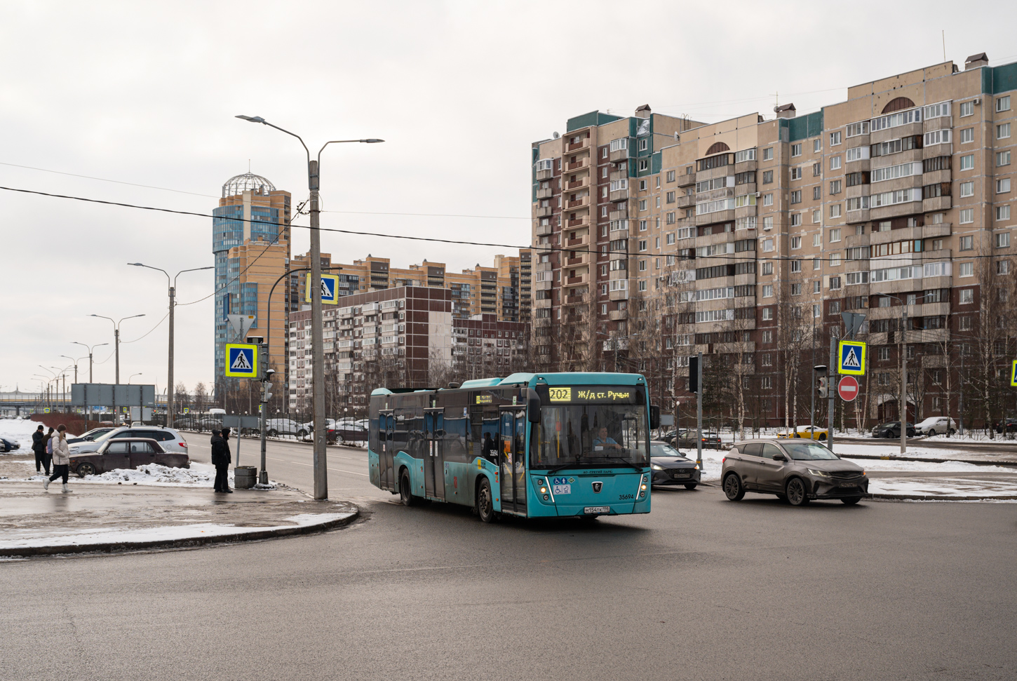 Saint Petersburg, NefAZ-5299-40-57 (LNG) # 35694