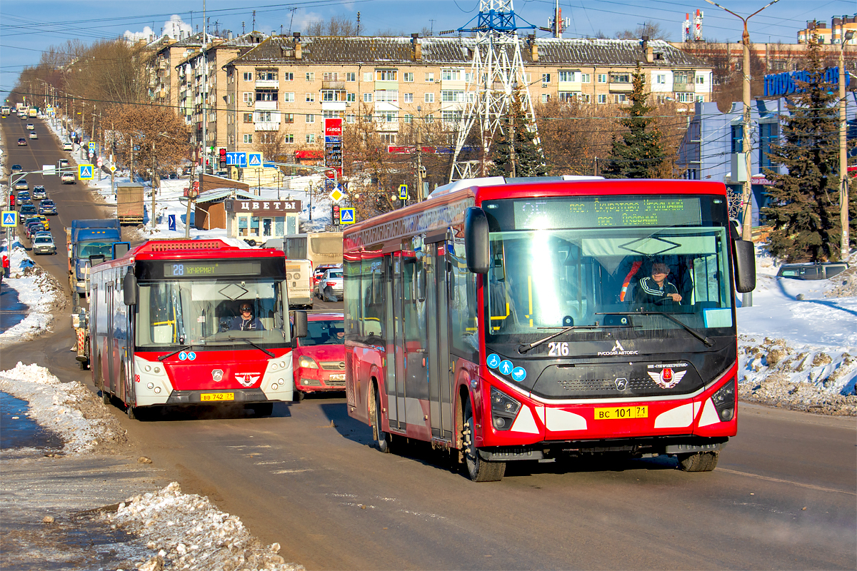 Tula, LiAZ-5292.65 # 108; Tula, PAZ-422320-04 "Citymax 9" # 216