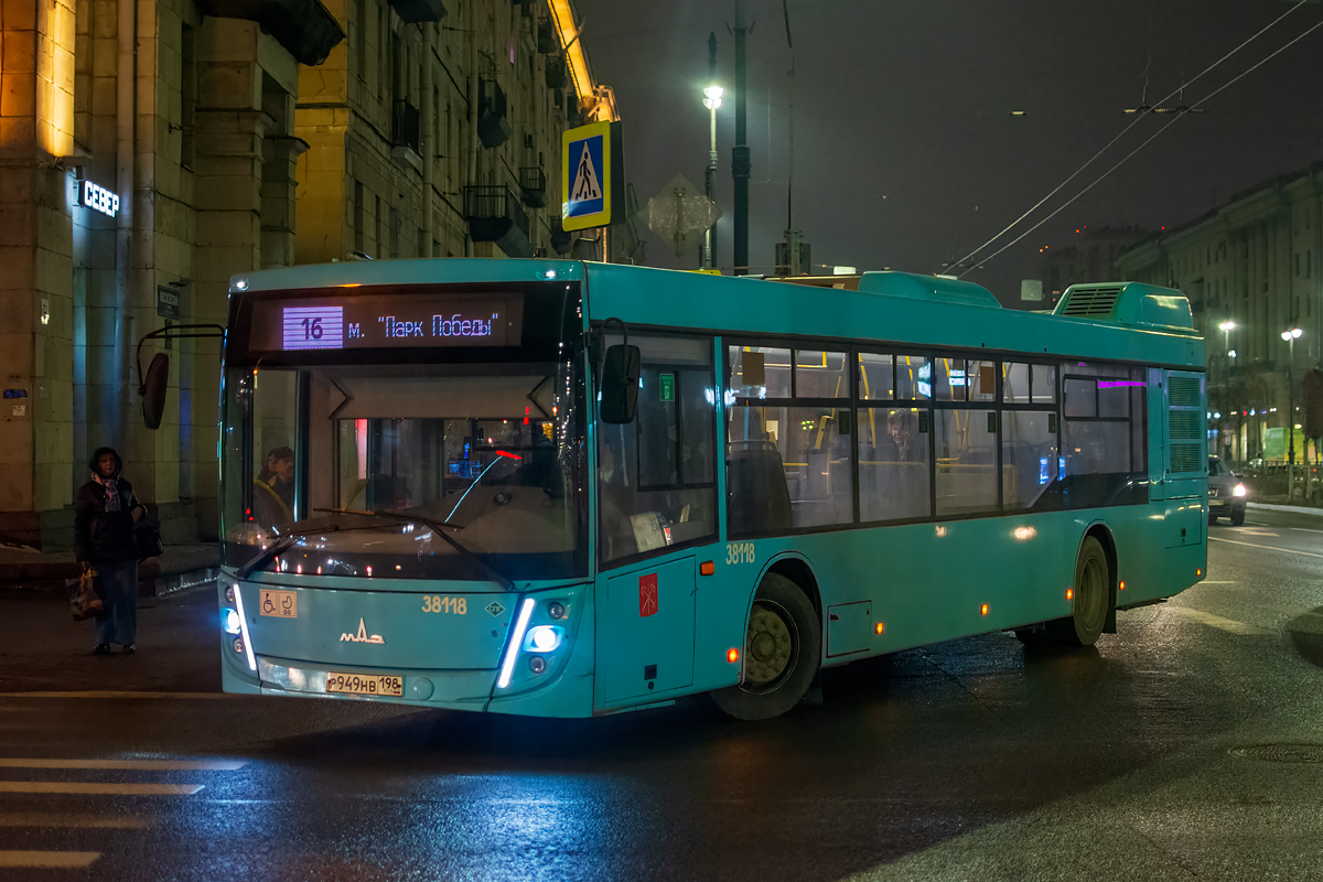 Saint Petersburg, MAZ-203.945 # 38118
