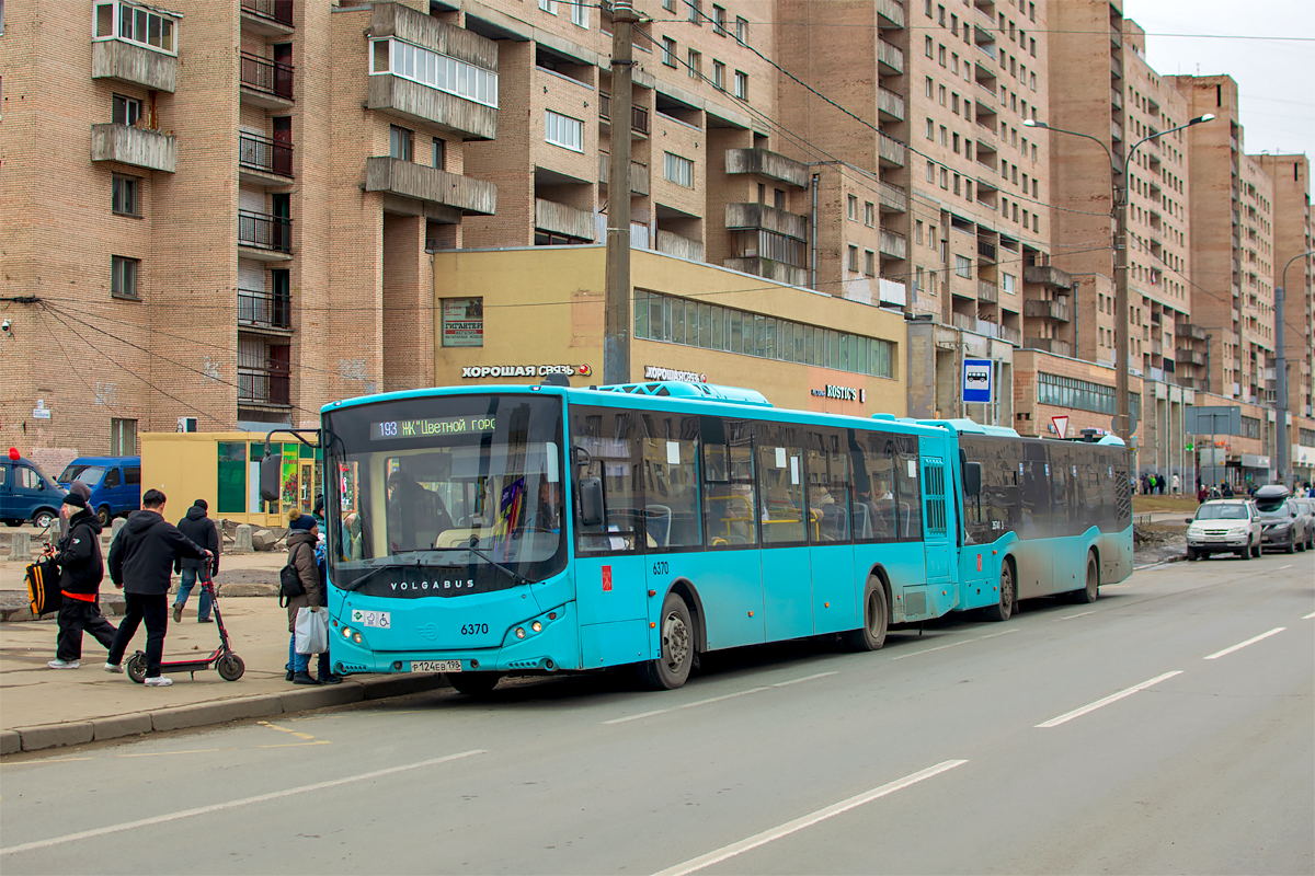 Saint Petersburg, Volgabus-5270.G2 (LNG) # 6370
