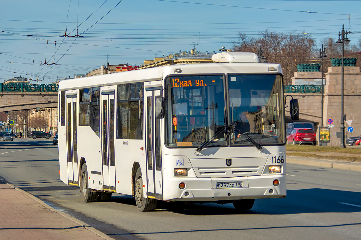 Saint Petersburg, NefAZ-5299-30-32 (5299CN) # 1166
