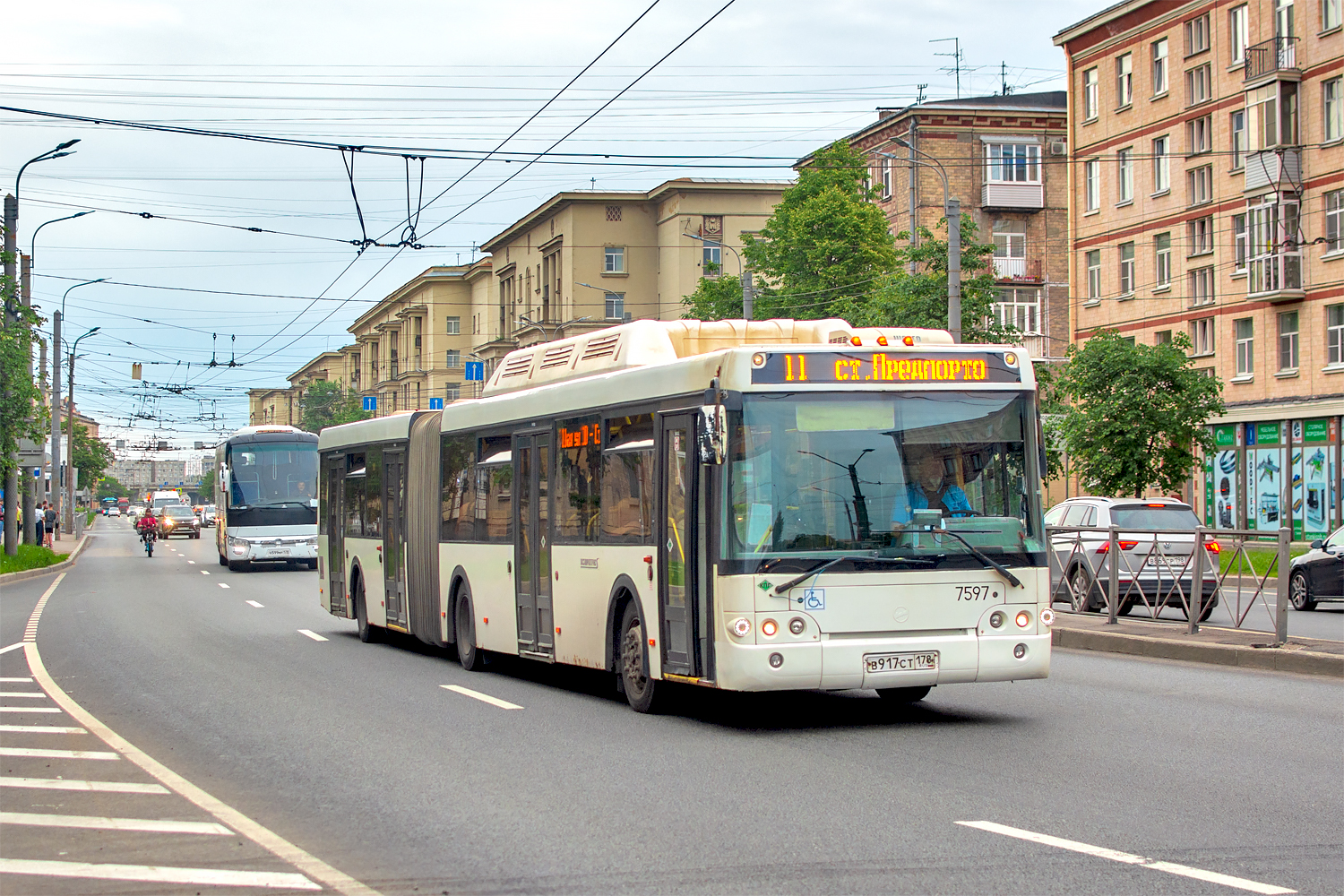 Saint Petersburg, LiAZ-6213.71 # 7597