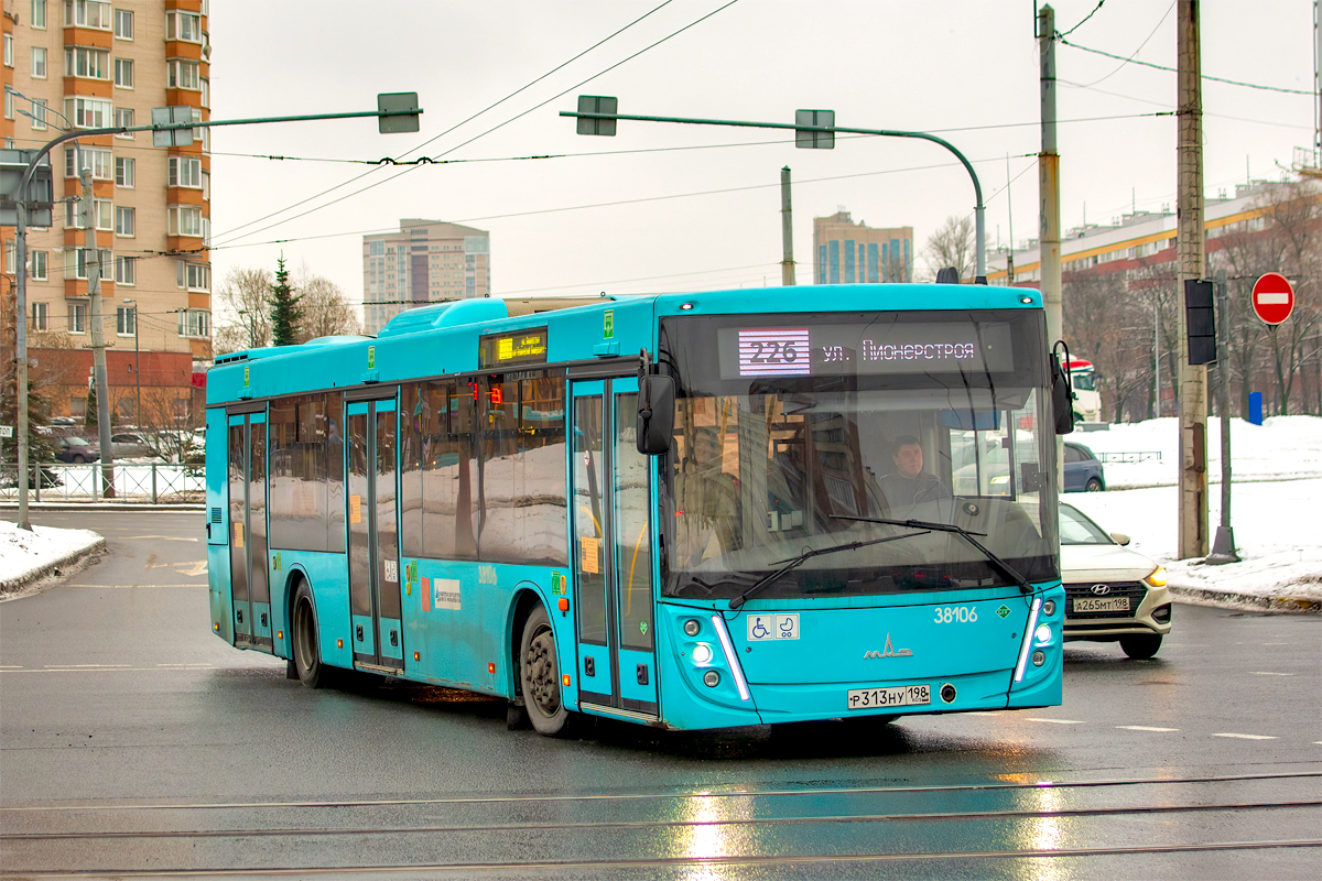 Saint Petersburg, MAZ-203.947 # 38106
