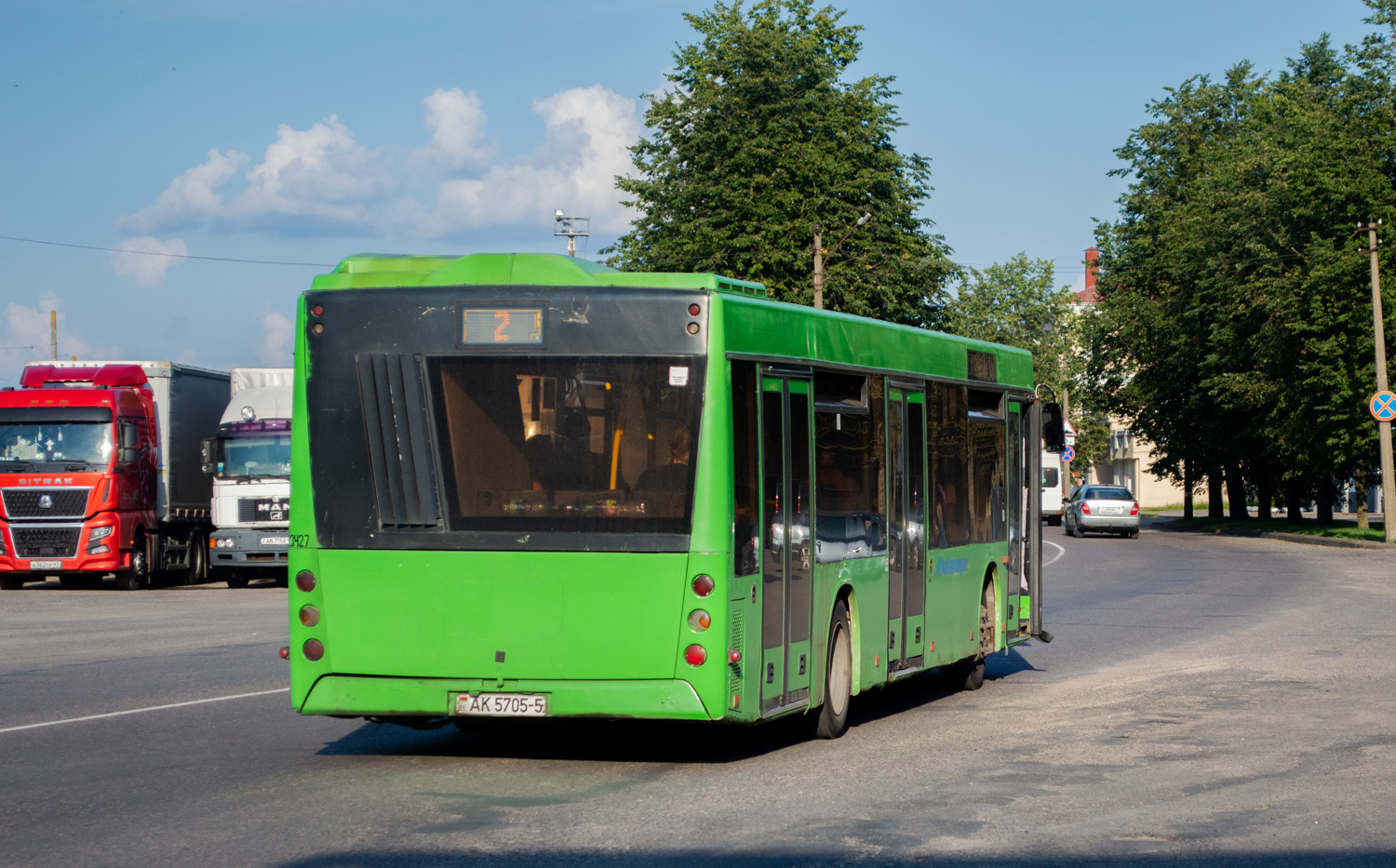 Maladziechna, MAZ-203.065 # 23427