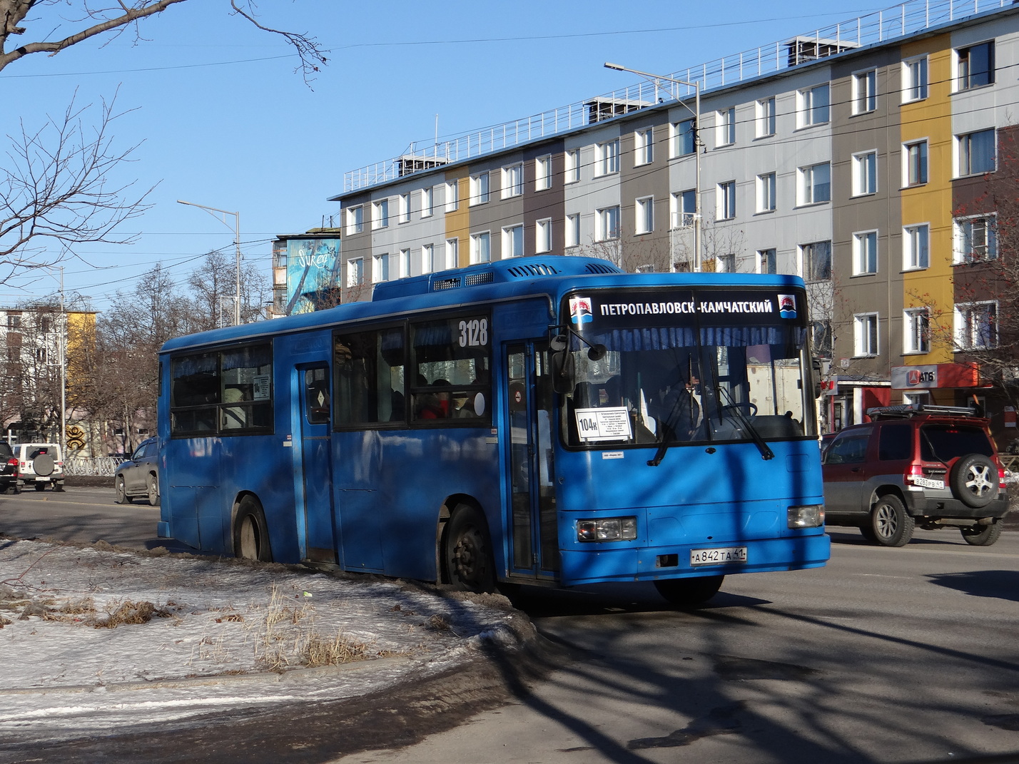 Petropavlovsk-Kamchatsky, Daewoo BS106 Royal City (Busan) # 3128