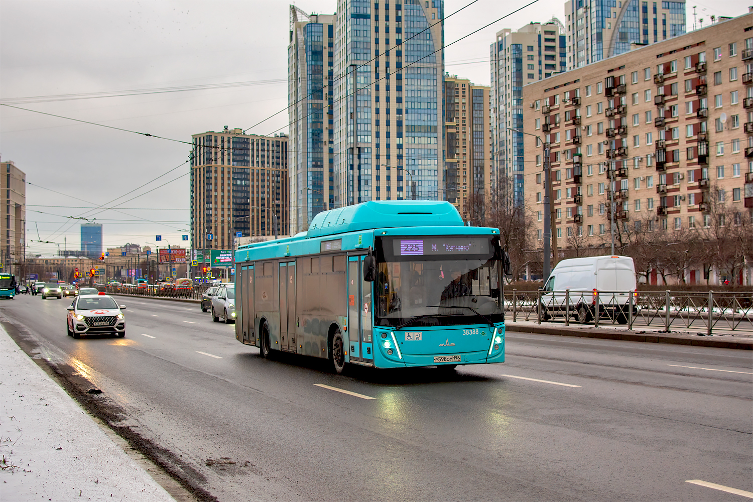Saint Petersburg, MAZ-203.948 # 38388
