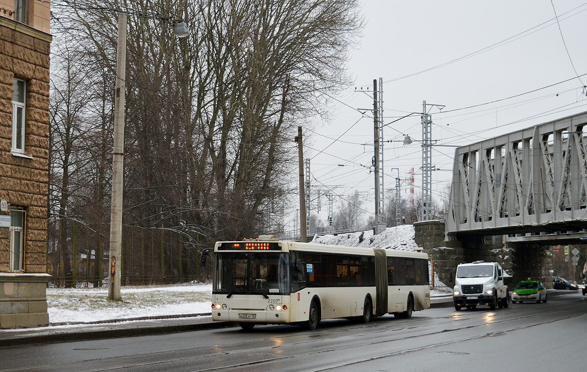 Saint Petersburg, LiAZ-6213.20 # 2207