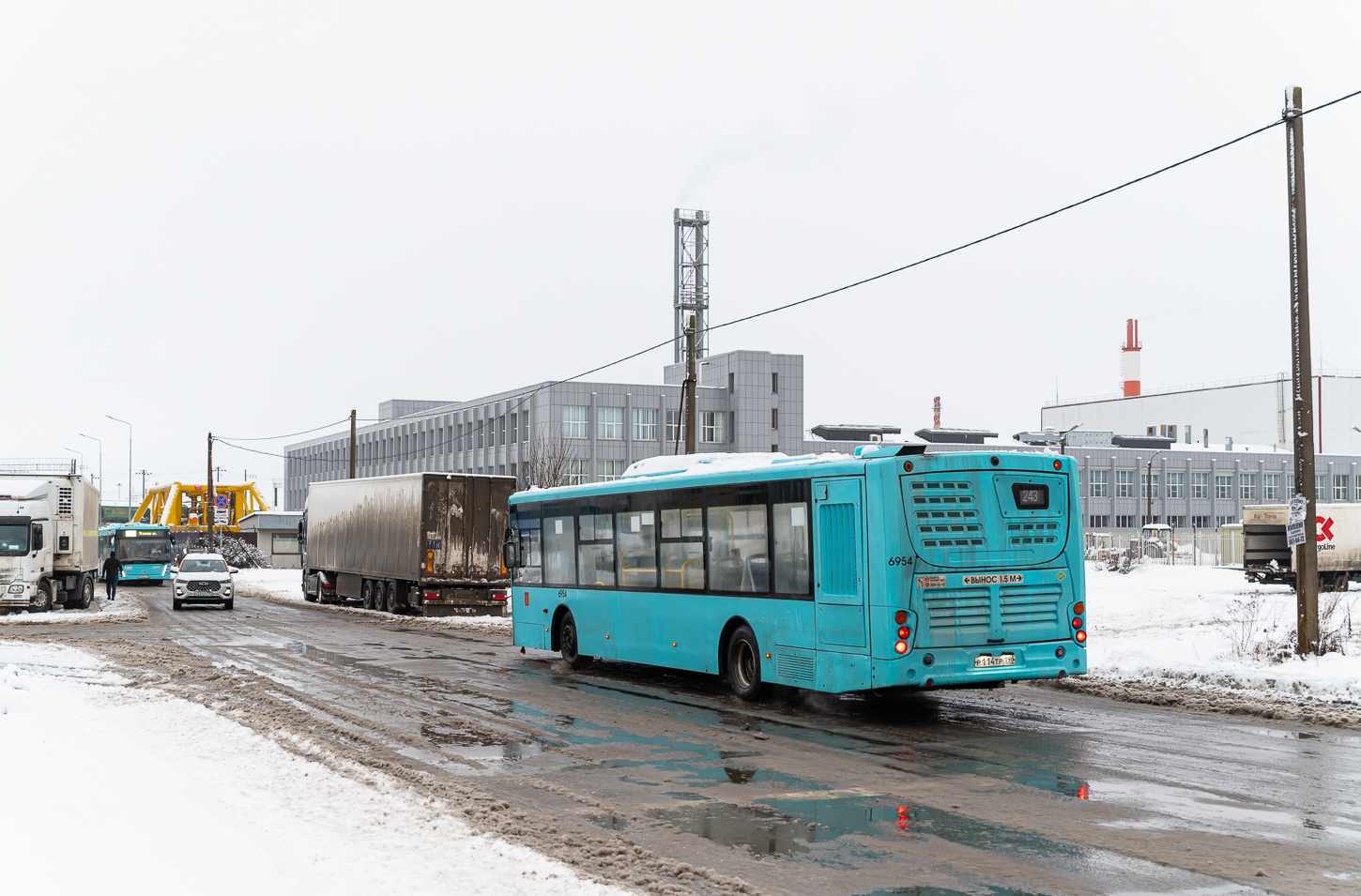 Saint Petersburg, Volgabus-5270.G4 (LNG) # 6954
