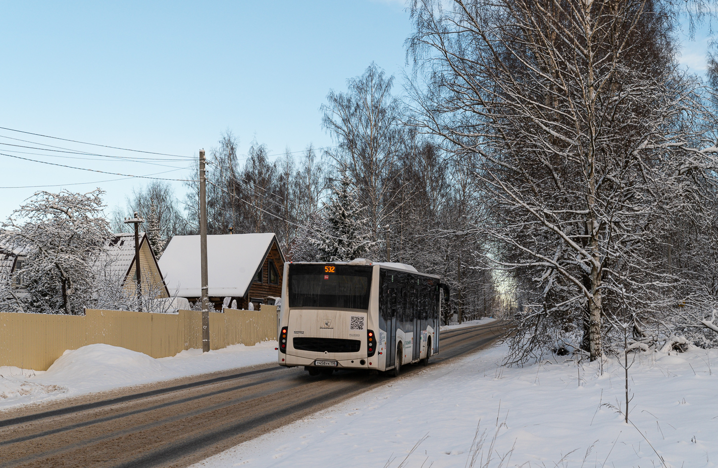 Saint Petersburg, NefAZ-5299-30-52 (5299JN) # Т 458 УК 198