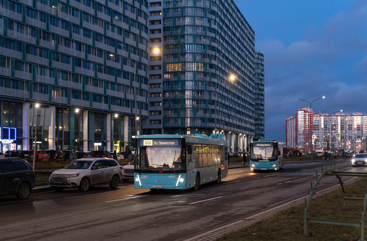 Saint Petersburg, MAZ-203.945 # 38027