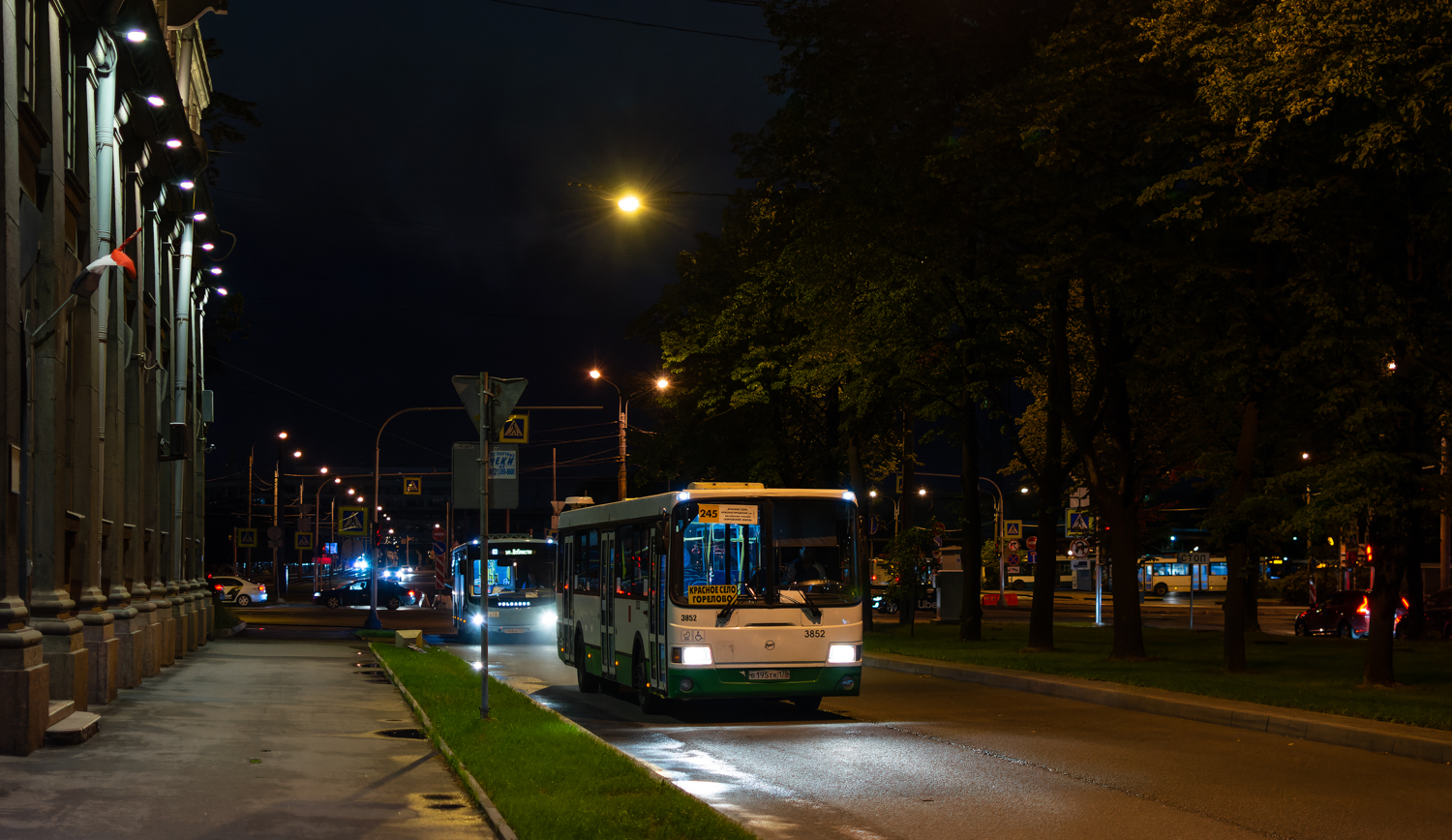 Saint Petersburg, LiAZ-5293.60 # 3852