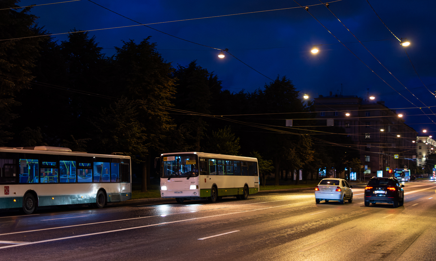 Saint Petersburg, LiAZ-5293.53 # 3537