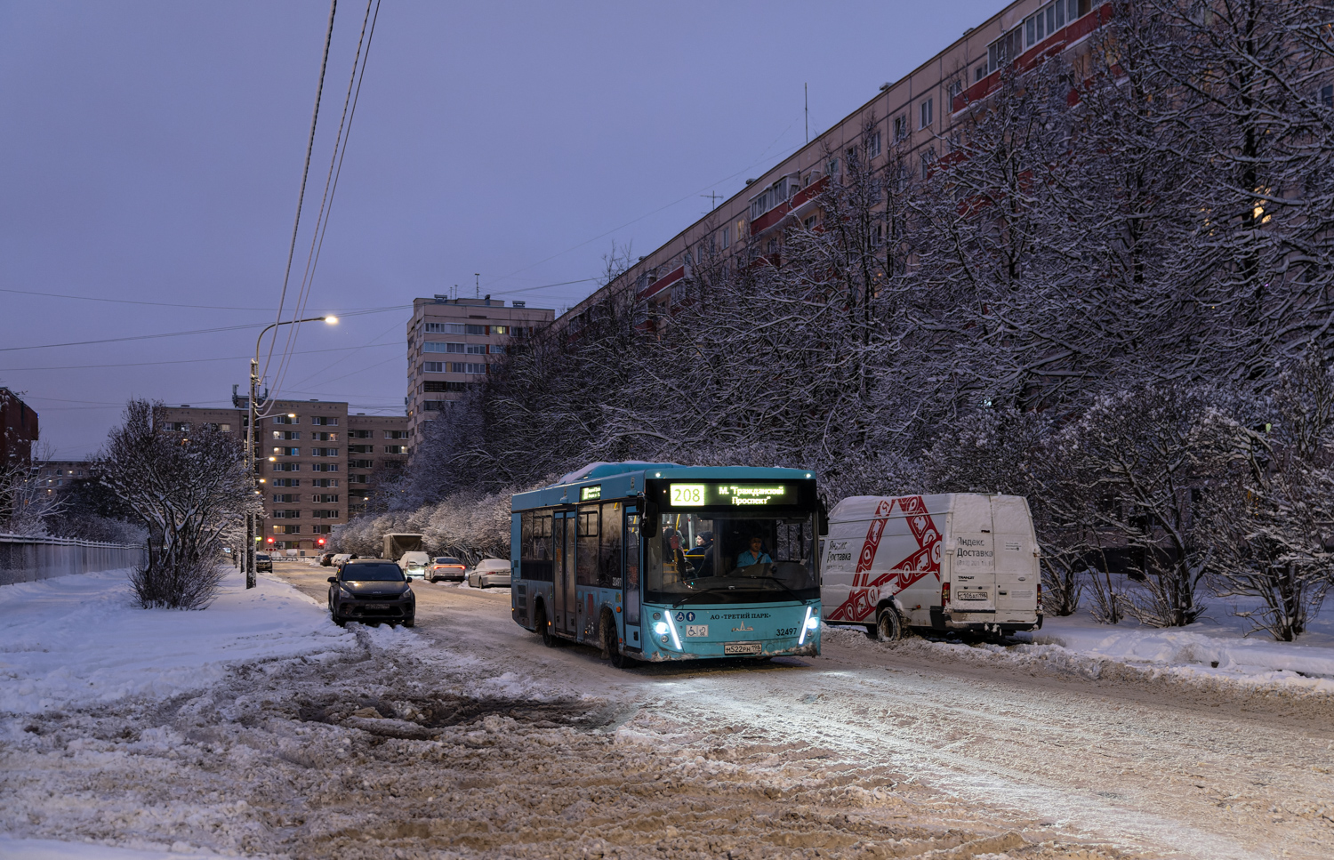 Saint Petersburg, MAZ-206.945 # 32497