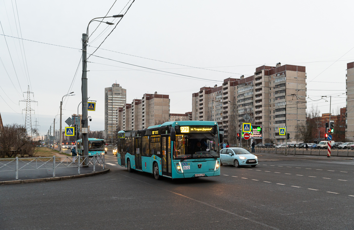 Saint Petersburg, NefAZ-5299-40-57 (LNG) # 35758