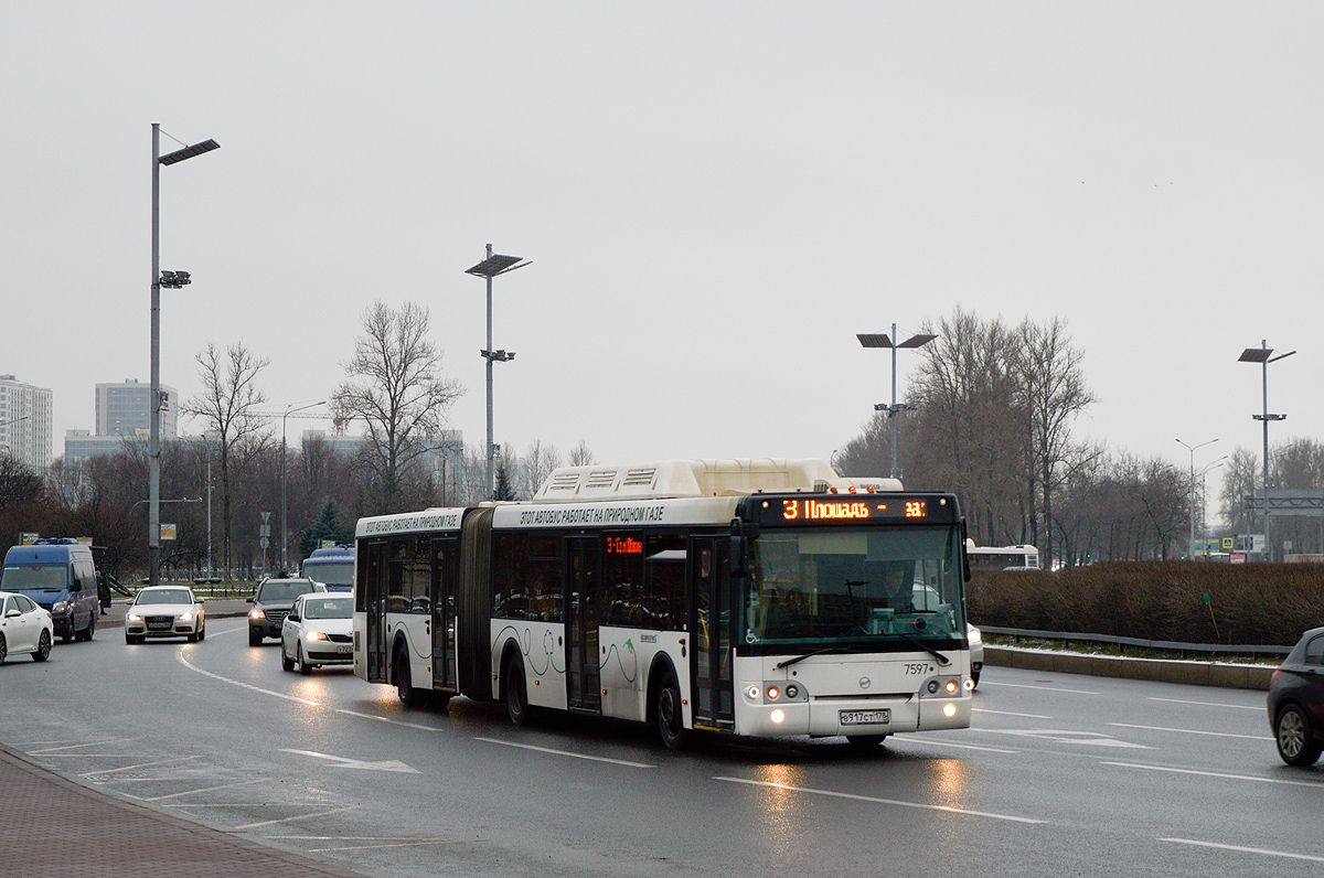 Saint Petersburg, LiAZ-6213.71 # 7597