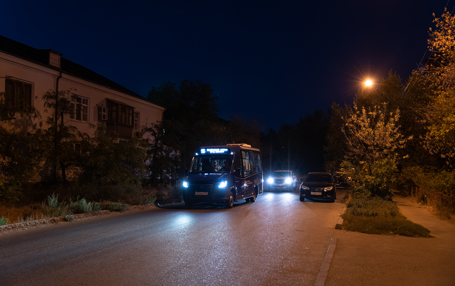 Astrakhan, GAZ-A68R52 City # 11740