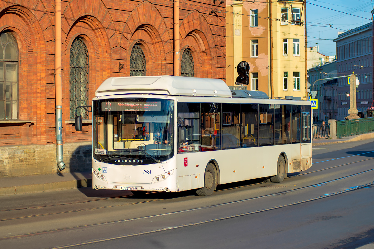 Saint Petersburg, Volgabus-5270.G0 # 7681