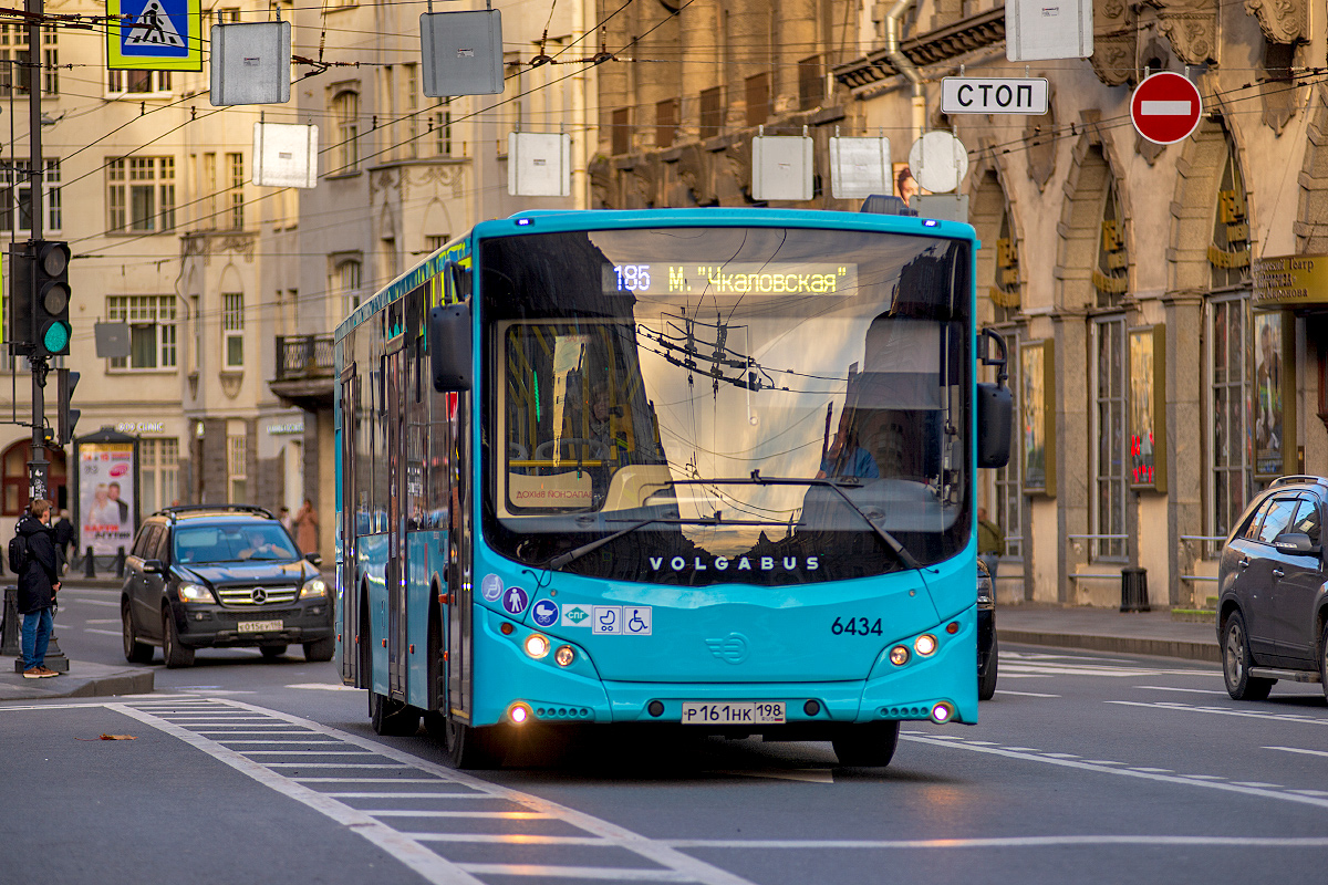 Saint Petersburg, Volgabus-5270.G4 (LNG) # 6434
