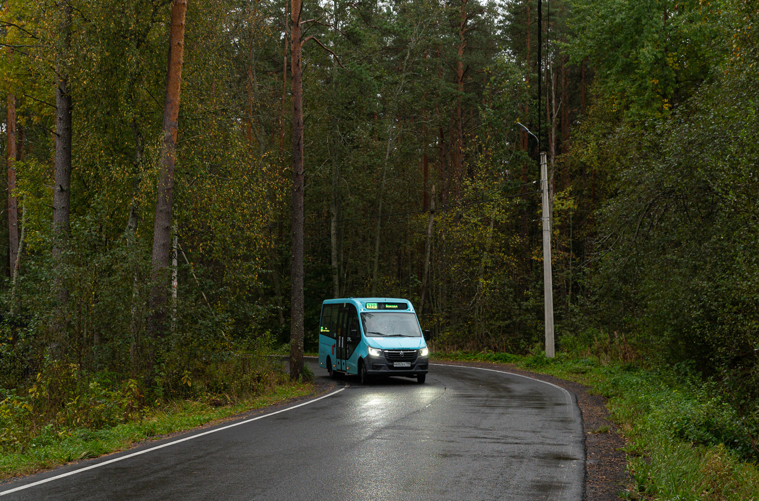 Saint Petersburg, GAZ-A68R52 City # 37957