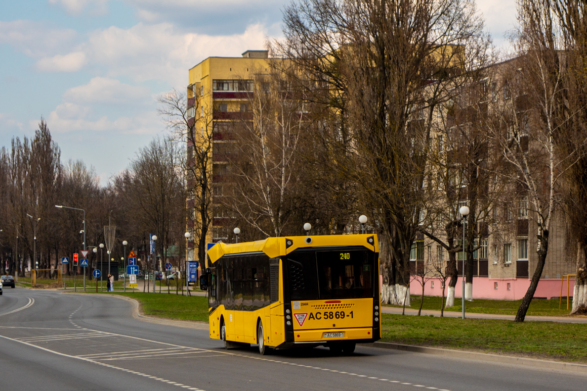 Pinsk, MAZ-303.047 # 25404