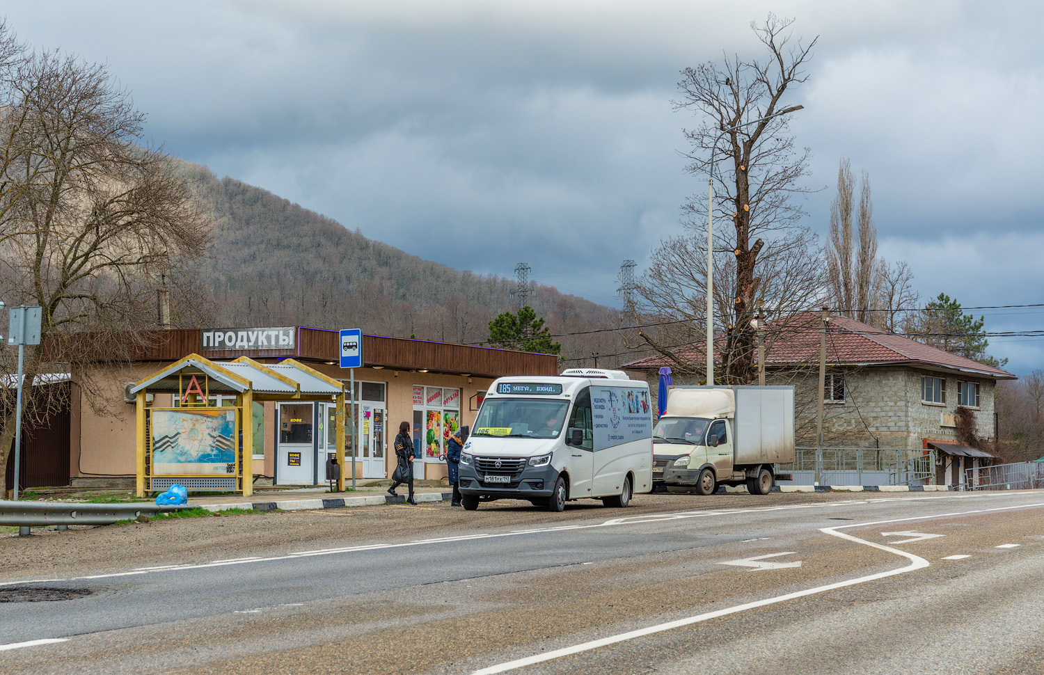 Tuapse, GAZ-A68R52 City # М 181 УХ 193