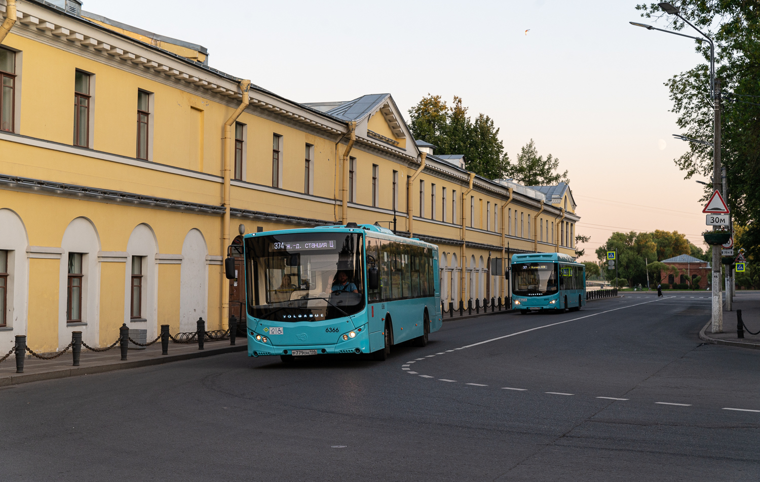 Saint Petersburg, Volgabus-5270.G4 (LNG) # 6366