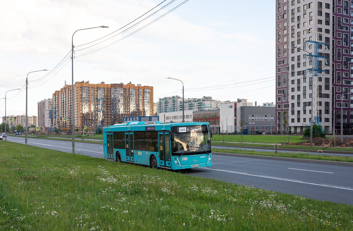 Saint Petersburg, MAZ-203.947 # 38200