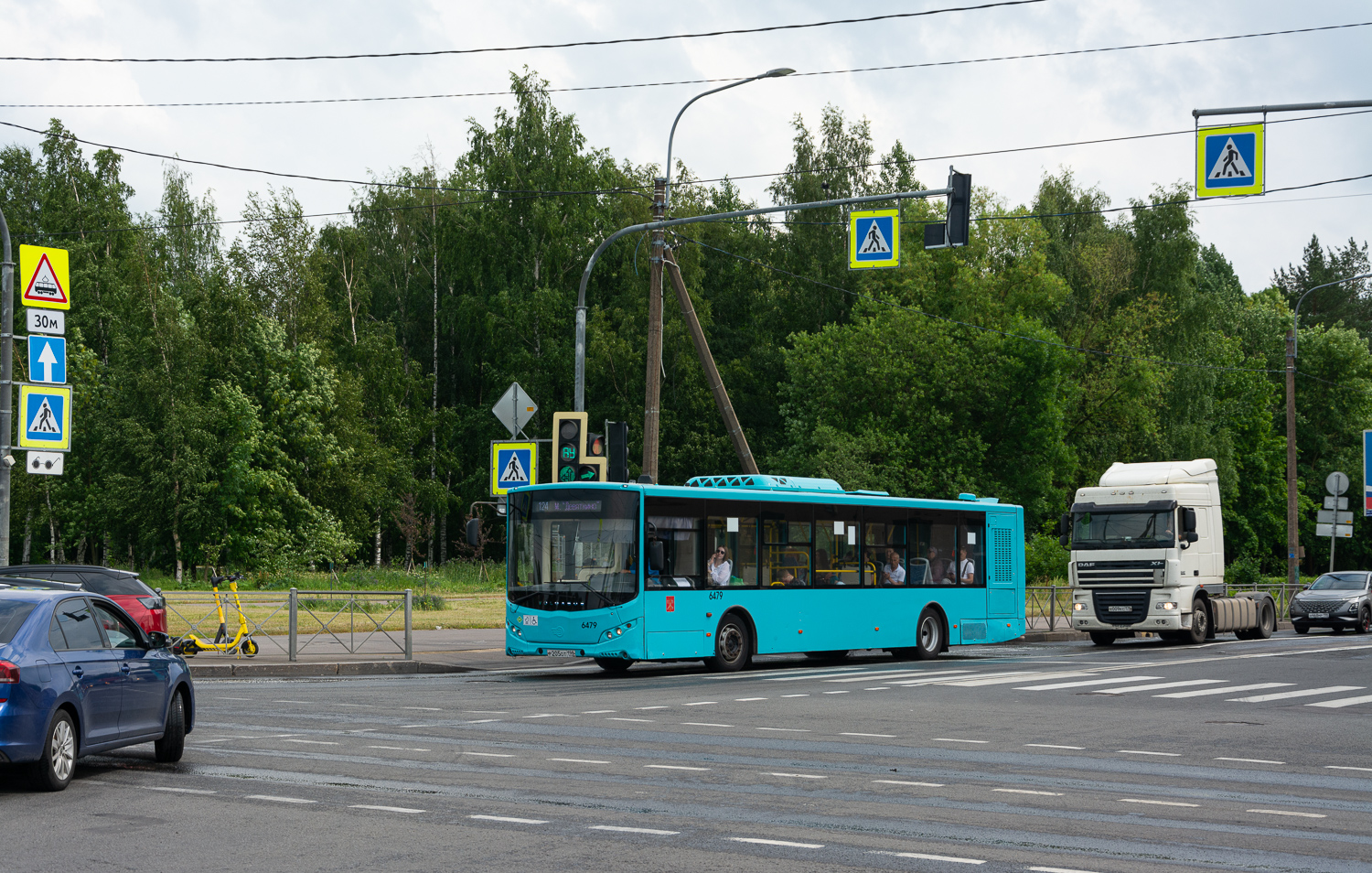 Saint Petersburg, Volgabus-5270.G4 (LNG) Nr. 6479