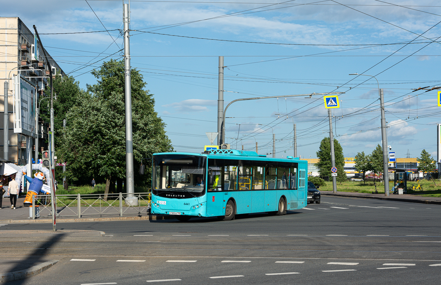 Saint Petersburg, Volgabus-5270.G2 (LNG) # 6441