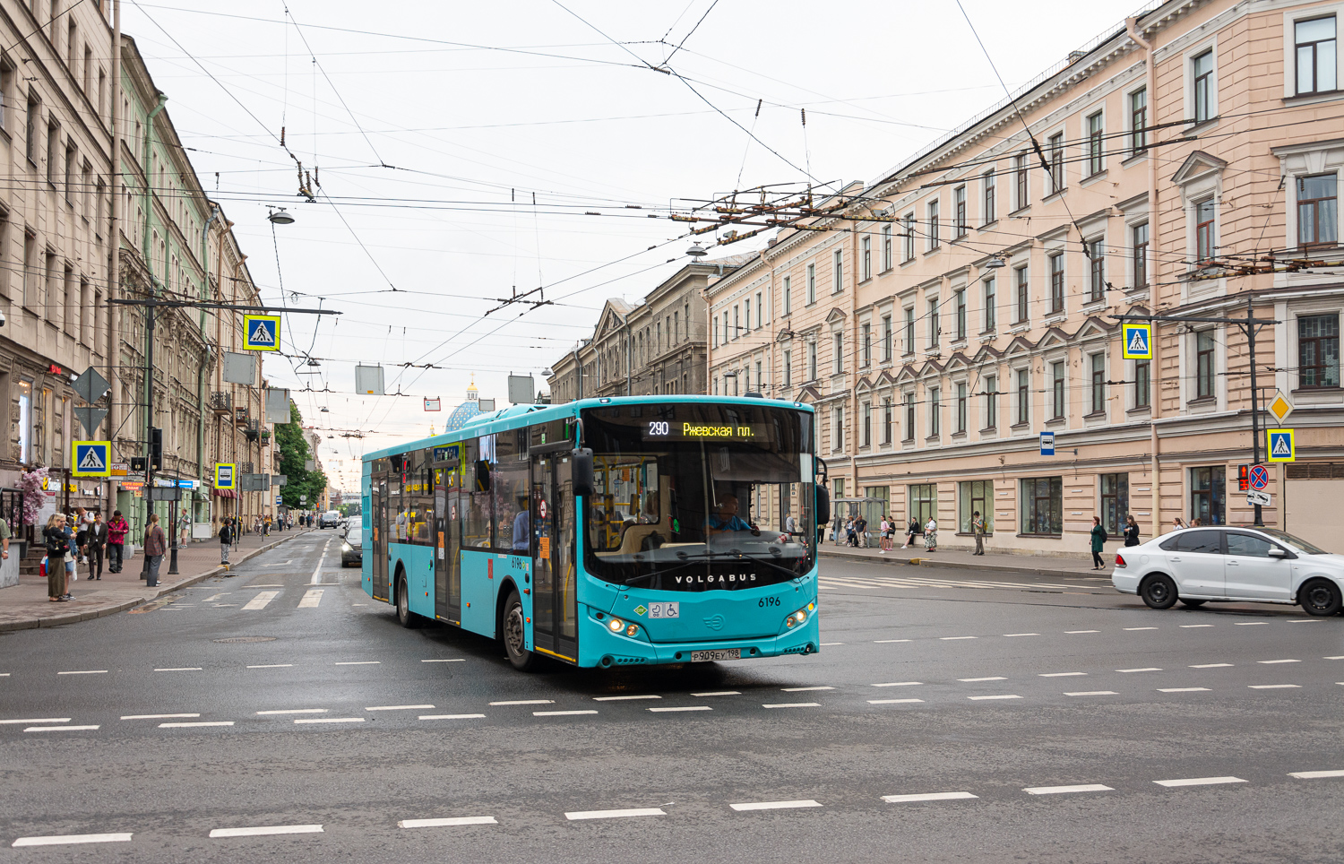 Saint Petersburg, Volgabus-5270.G2 (LNG) # 6196