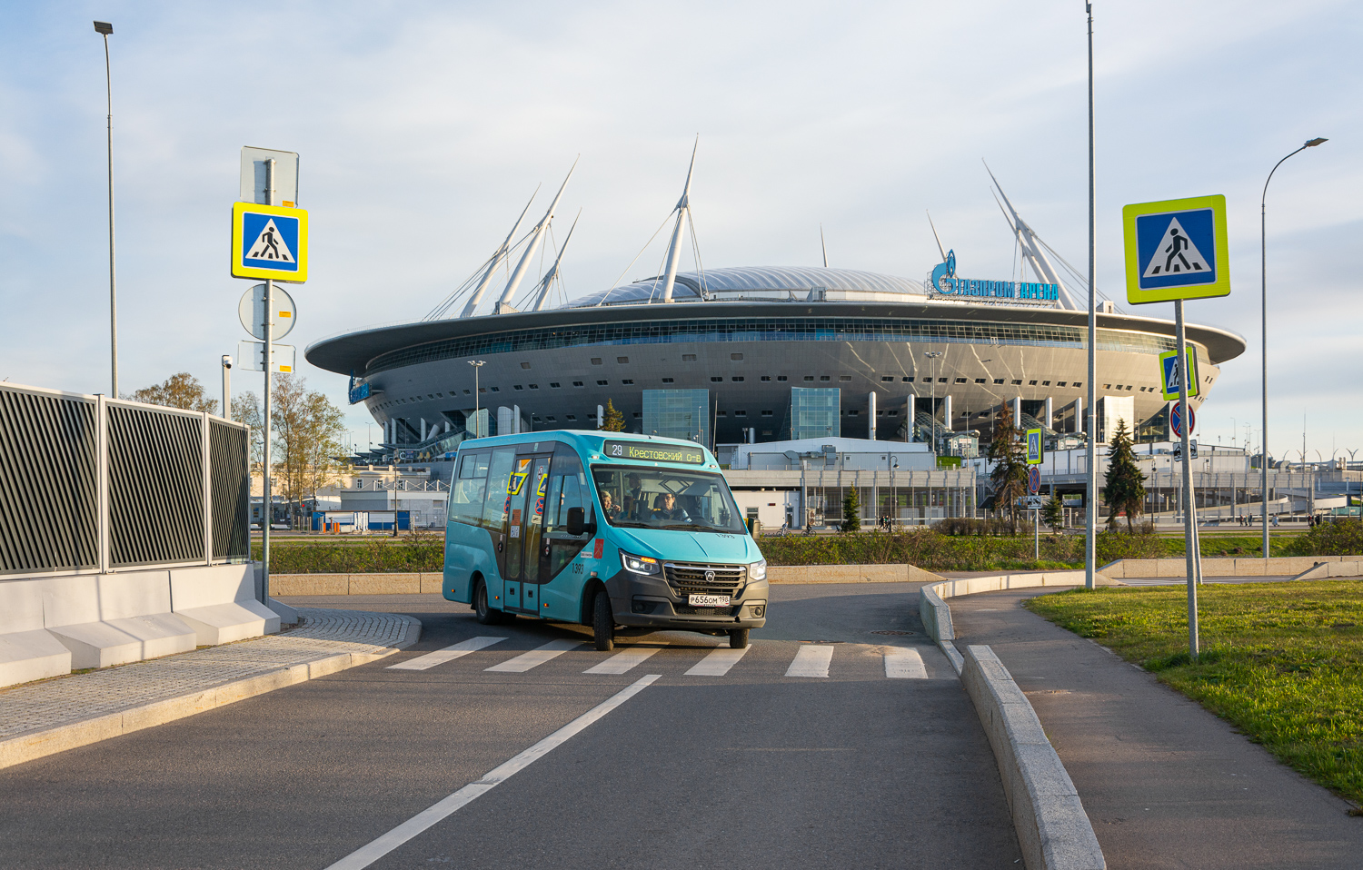 Saint Petersburg, GAZ-A68R52 City # 9000