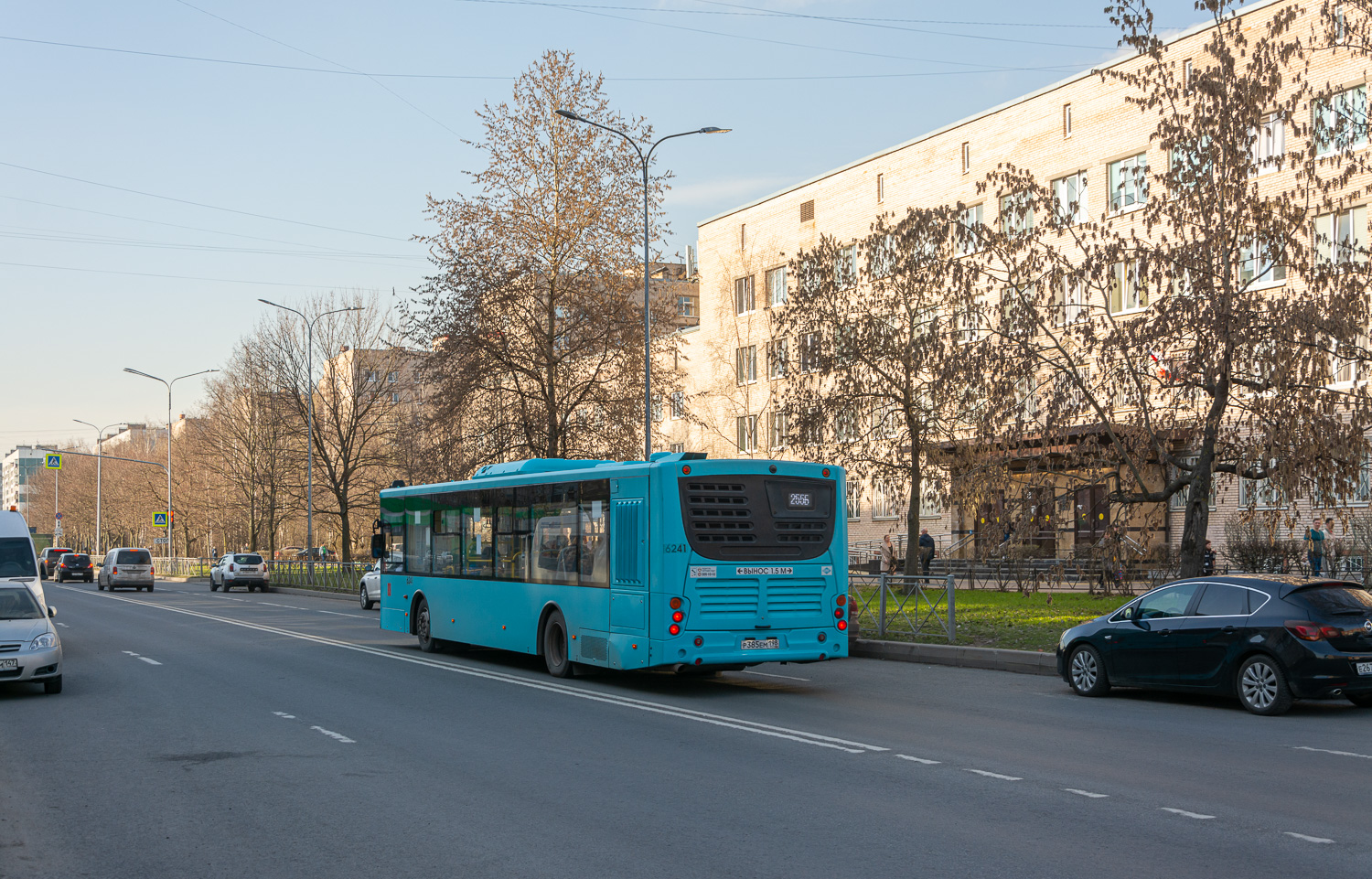 Saint Petersburg, Volgabus-5270.G2 (LNG) # 6241