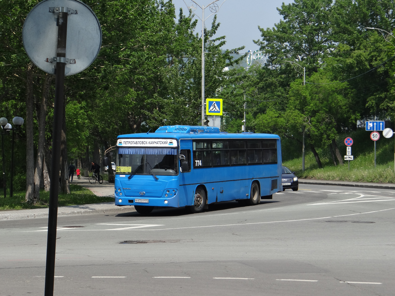 Petropavlovsk-Kamchatsky, Daewoo BS106 Royal City (Busan) # 774