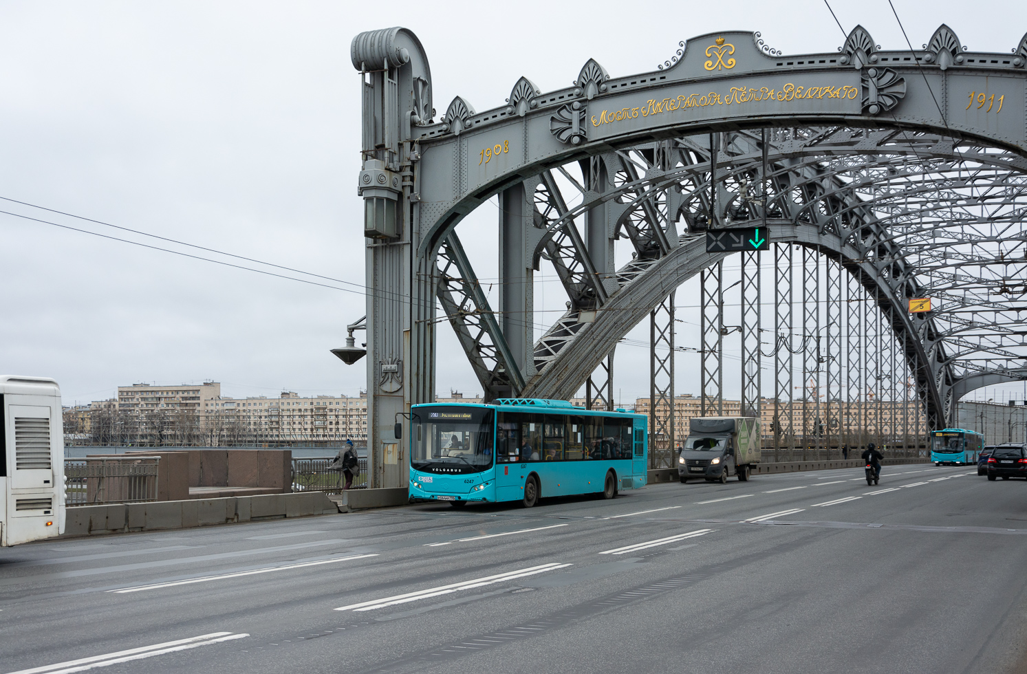 Saint Petersburg, Volgabus-5270.G2 (LNG) # 6247