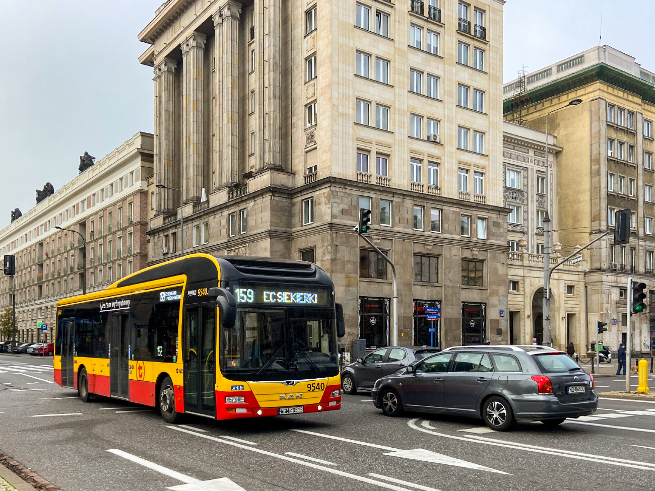 Warszawa, MAN A37 Lion's City Hybrid NL253 # 9540